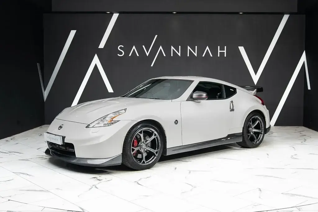 Used Nissan 370Z Nismo 344 HP (253 kW) 2013 White Coupe