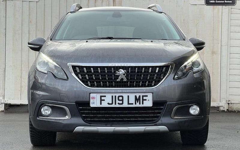 Used Peugeot 2008 Allure 120 HP (88 kW) 2019 Grey SUV