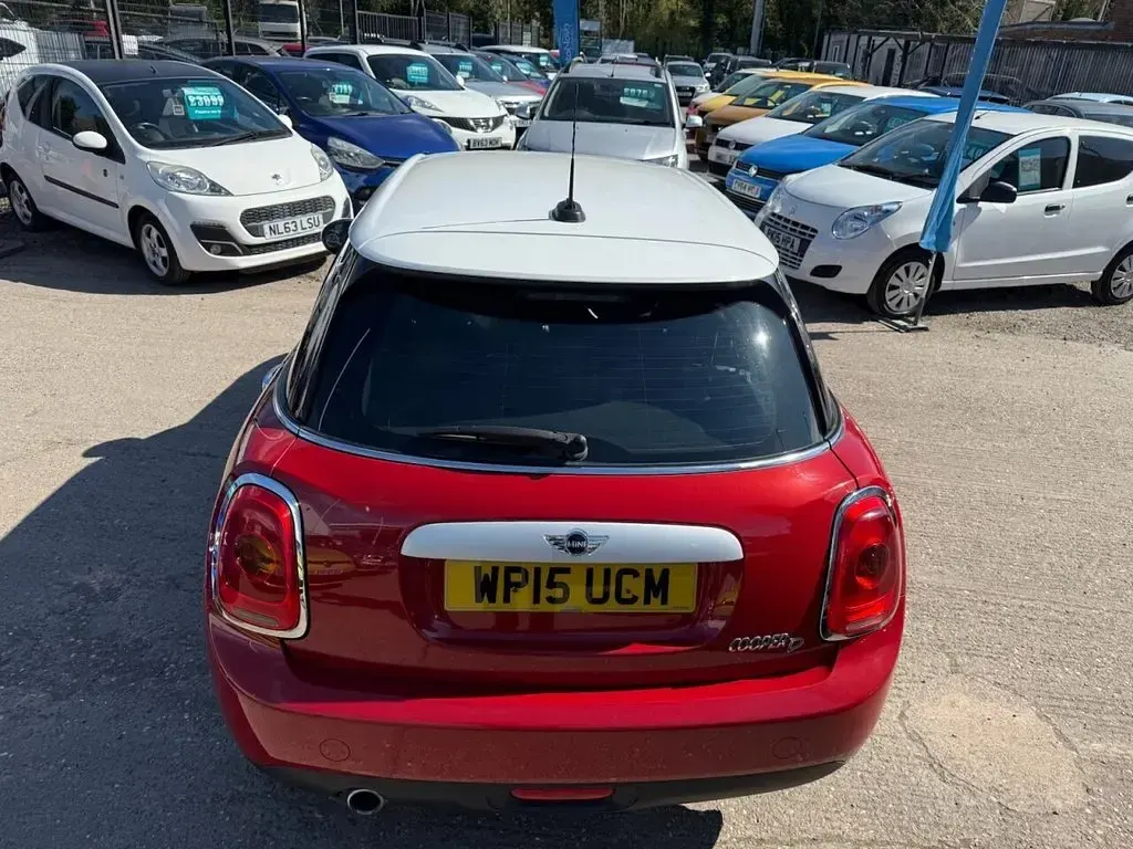 Used Mini Cooper D Hatch 116 HP (85 kW) 2015 Red Hatchback