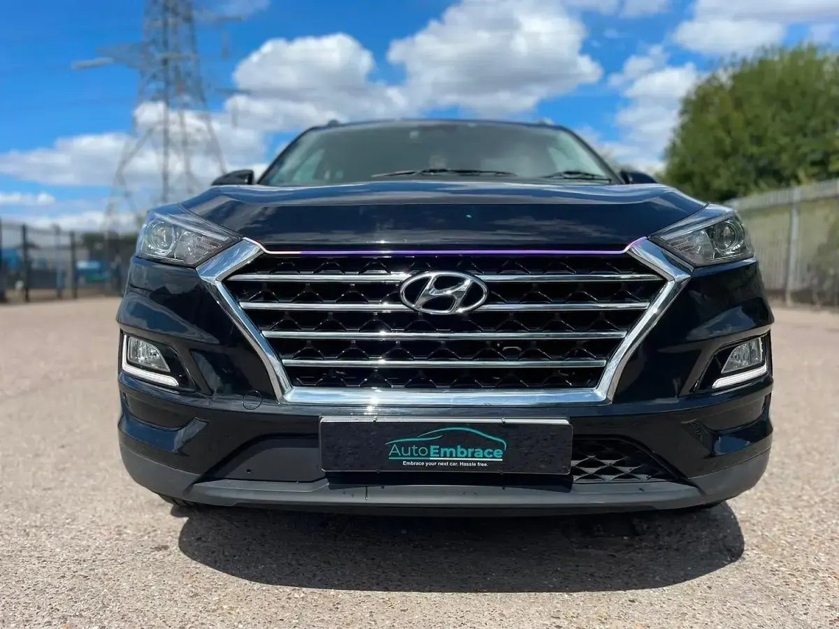 Used Hyundai Tucson SE 132 HP (97 kW) 2019 Black SUV