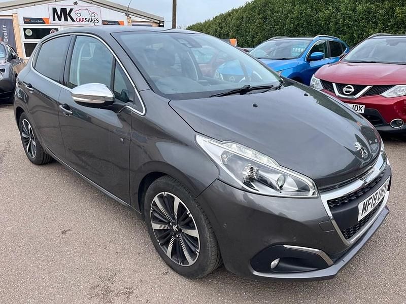 Used Peugeot 208 2019 Grey Hatchback