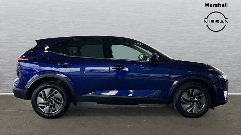 Used Nissan Qashqai Acenta Premium 158 HP (116 kW) 2023 Blue SUV