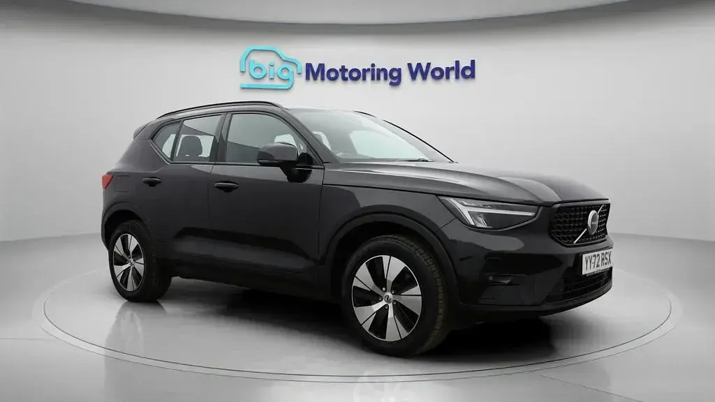 Used Volvo XC40 Plus 211 HP (155 kW) 2022 SUV