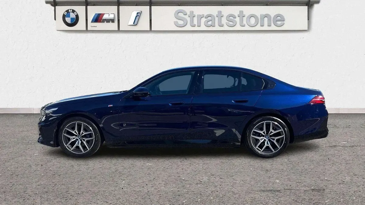 Used BMW i5 M Sport 246 kW (335 HP) 2025 Blue