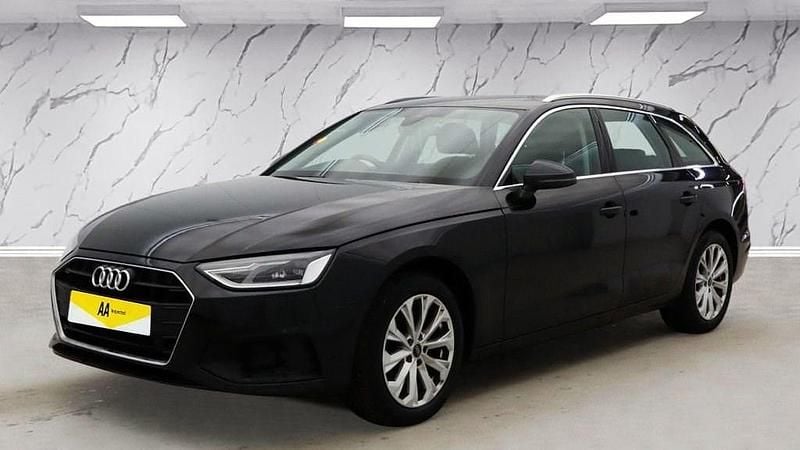 Used Audi A4 Comfort 163 HP (119 kW) 2023 Black Estate