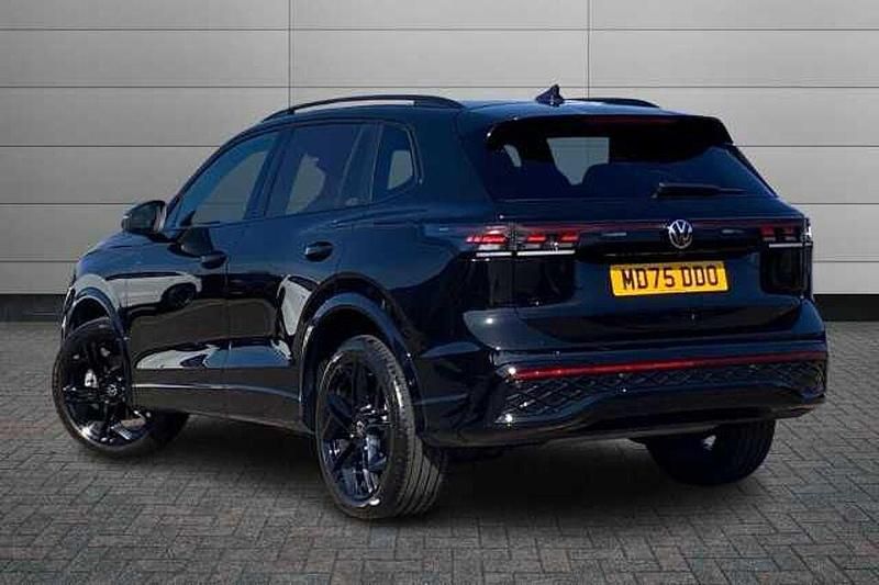 Used VW Tiguan Black Edition 204 HP (150 kW) 2025 Grenadilla black SUV