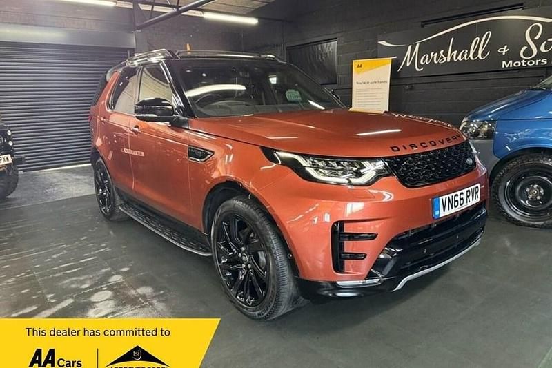 Used 2016 Land Rover Discovery 4 HSE Luxury SUV | £21,399 - Image 1/1
