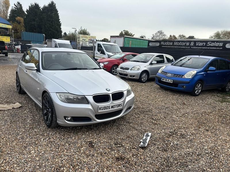 Silver Used 2011 BMW 318 Sedan | £2,495 (Fair price) - Image 1/4