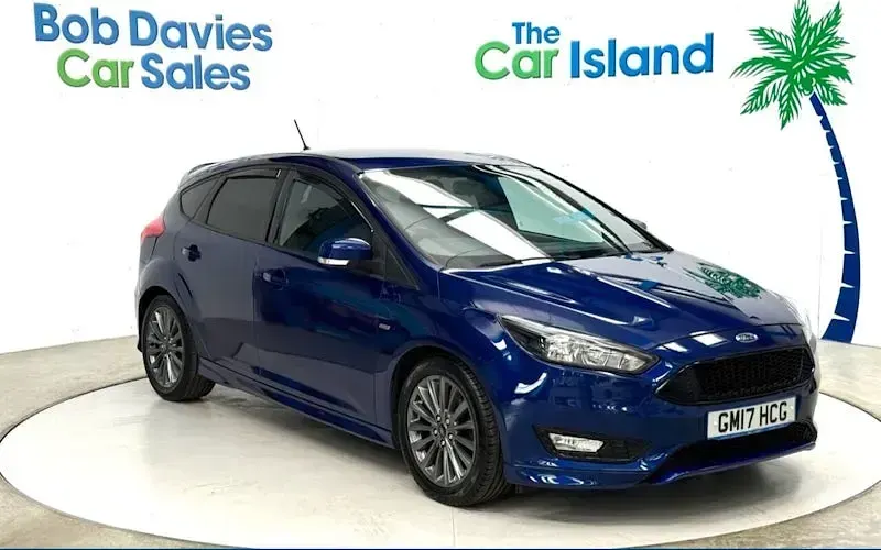 Used Ford Focus ST-Line 125 HP (91 kW) 2016 Hatchback