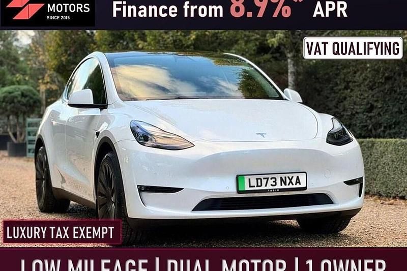 White Used 2023 Tesla Model Y Long Range AWD SUV | £31,495 (Fair price) - Image 1/1