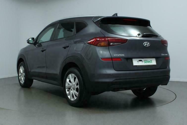 Used Hyundai Tucson SE 132 HP (97 kW) 2018 Grey SUV