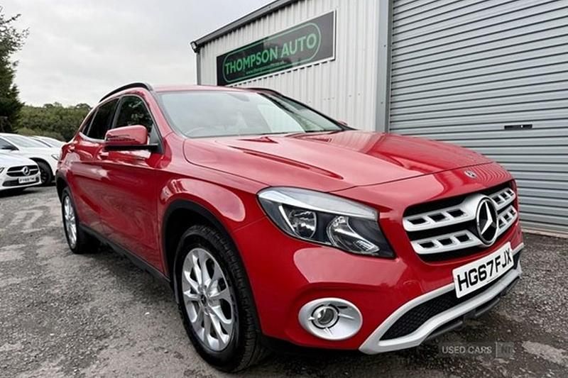 Red Used 2018 Mercedes GLA200 SE SUV | £13,950 (Fair price) - Image 1/1