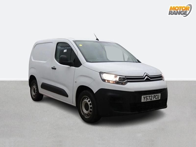 Used Citroën Berlingo 100 HP (73 kW) 2023 White MPV