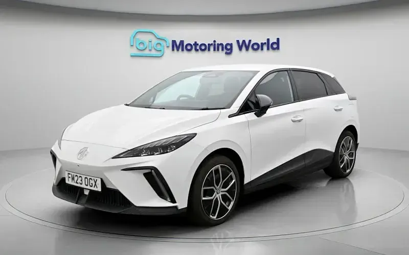 Used MG MG4 EV Trophy 150 kW (204 HP) 2025 Hatchback