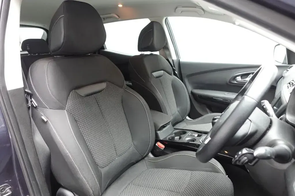 Used Renault Kadjar Dynamique 140 HP (102 kW) 2018 Grey SUV