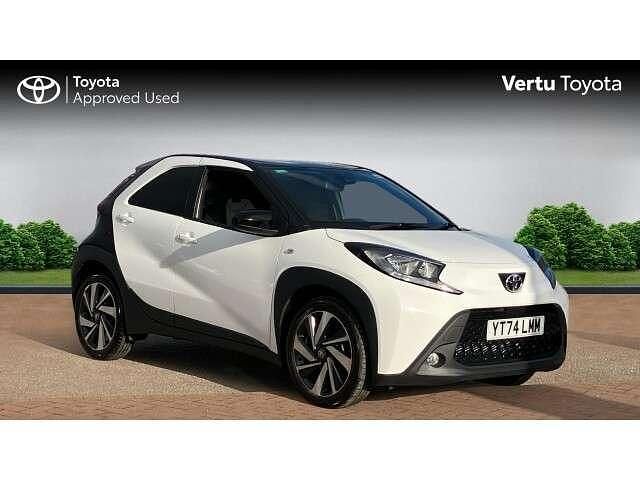 White Used 2024 Toyota Aygo X SUV | £14,078 - Image 1/4