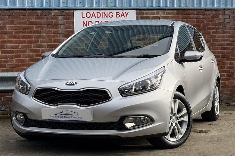 Silver Used 2014 Kia Ceed Hatchback | £2,495 (Fair price) - Image 1/1