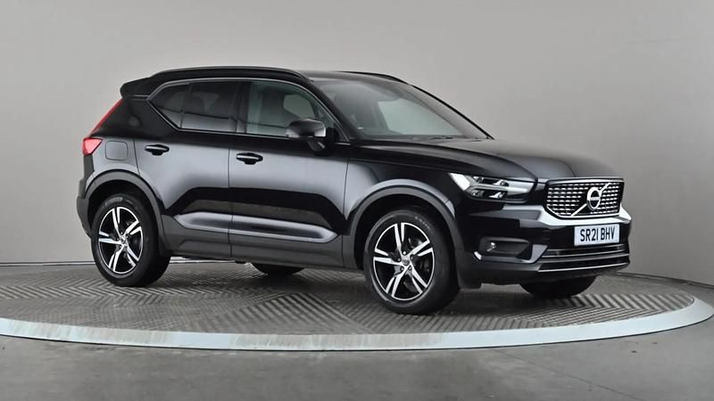 Black Used 2021 Volvo XC40 R-Design SUV | £19,998 (Fair price) - Image 1/4