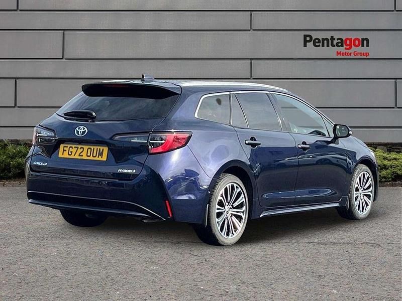 Used Toyota Corolla Sport 120 HP (88 kW) 2022 Blue Estate