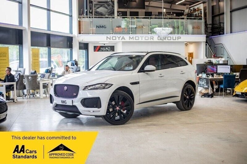 White Used 2016 Jaguar F-Pace S SUV | £18,499 (Good price) - Image 1/4