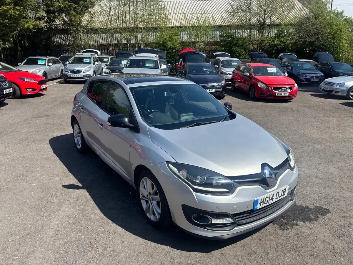 Used Renault Mégane LIMITED 2014 Silver Hatchback