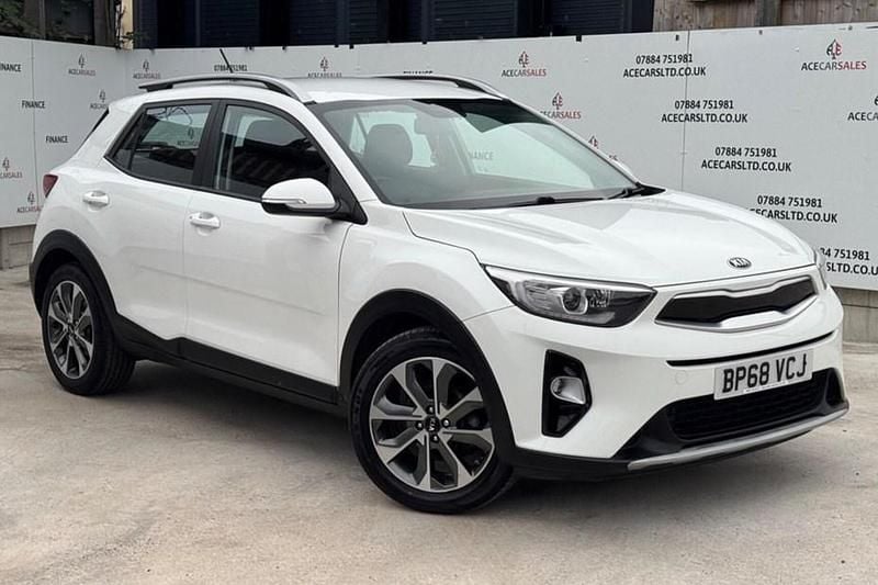 White Used 2019 Kia Stonic 2 SUV | £9,995 (Good price) - Image 1/1
