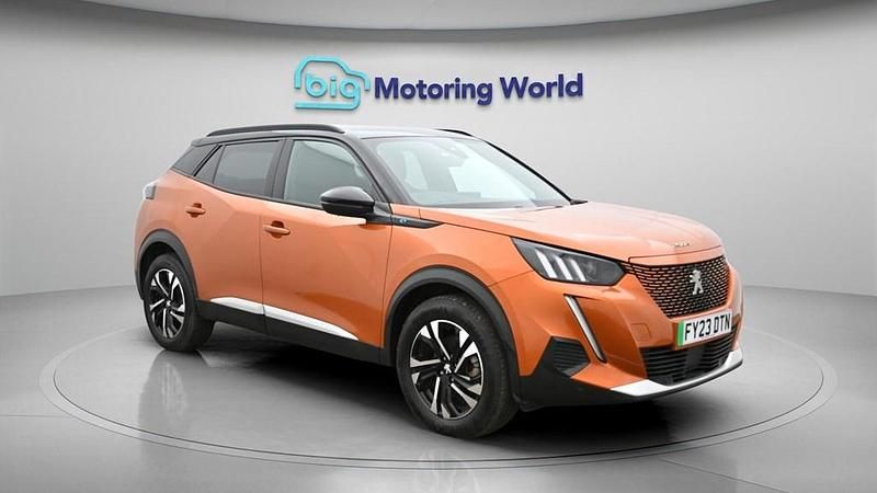 Used Peugeot e-2008 GT 100 kW (136 HP) 2023 SUV