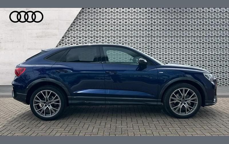 Used Audi Q3 Black Edition 150 HP (110 kW) 2025 Blue SUV