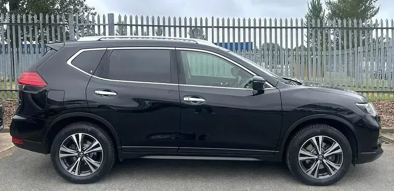 Used Nissan X-Trail N-Connecta 177 HP (130 kW) 2018 Black SUV