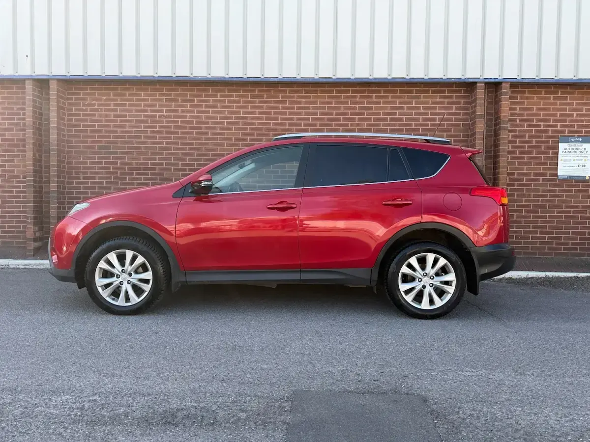 Used Toyota RAV4 2013 Red SUV