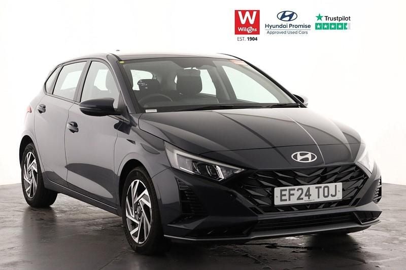 Grey Used 2024 Hyundai i20 Advanced Hatchback | £15,798 (Good price) - Image 1/3