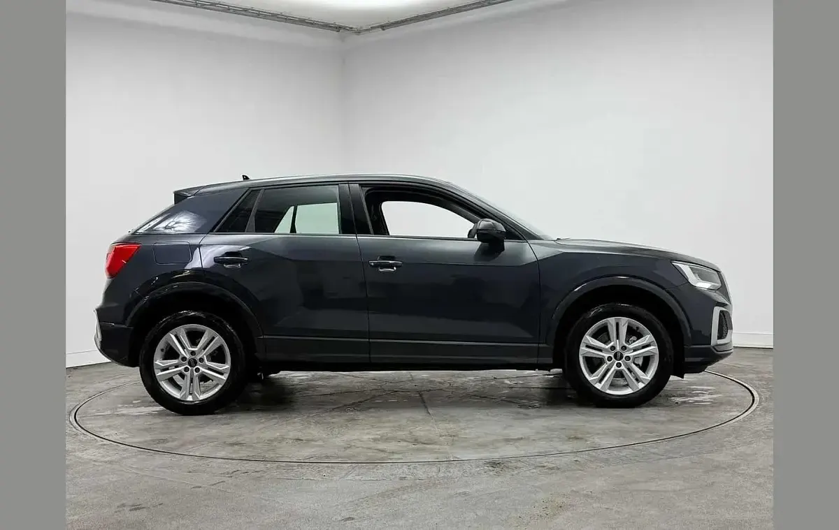 Used Audi Q2 Sport 147 HP (108 kW) 2026 Grey SUV