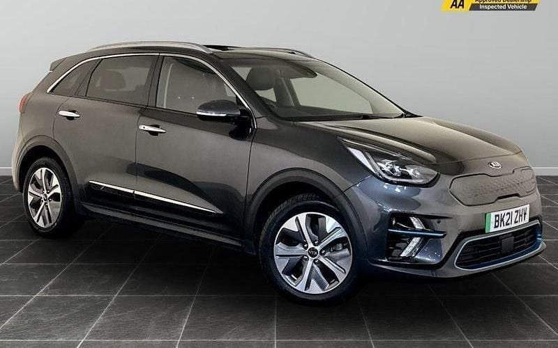 Grey Used 2021 Kia e-Niro 4 SUV | £14,295 (Good price) - Image 1/2