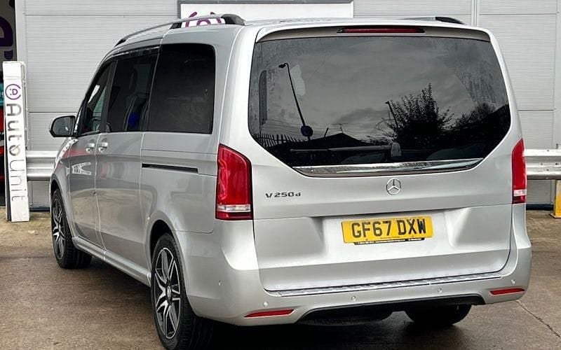 Used Mercedes V250 AMG line 190 HP (139 kW) 2018 Silver MPV