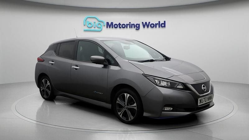 Used 2020 Nissan Leaf Tekna Hatchback | £8,800 (Fair price) - Image 1/4