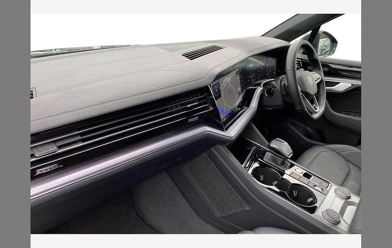 Usado VW Touareg Black Edition 286 HP (210 kW) 2023 Preto SUV