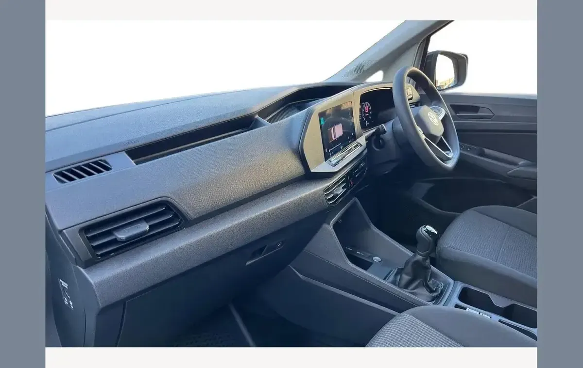 Ny VW Caddy Business 101 HK (74 kW) 2025 Vit Minibuss