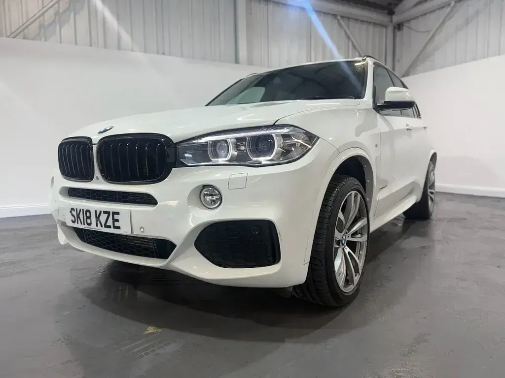 Begagnad BMW X5 M Sport 313 HK (230 kW) 2018 Vit SUV