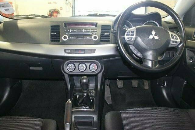 Used Mitsubishi Lancer 138 HP (101 kW) 2010 Sedan