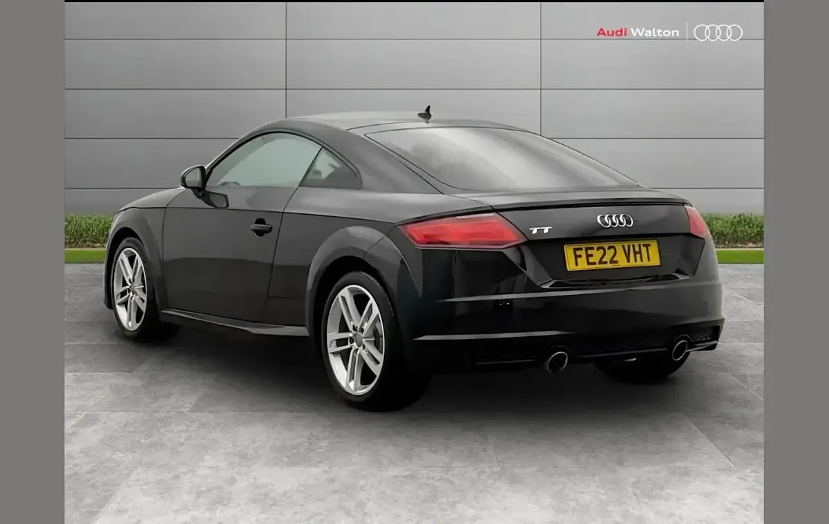 Używany Audi TT Sport 245 KM (180 kW) 2022 Czarny Coupe