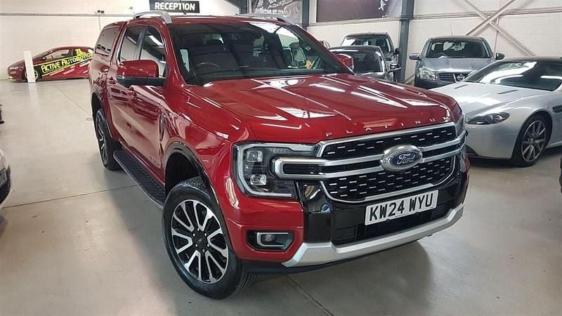 Used Ford Ranger Platinum 240 HP (176 kW) 2024 Red Pickup