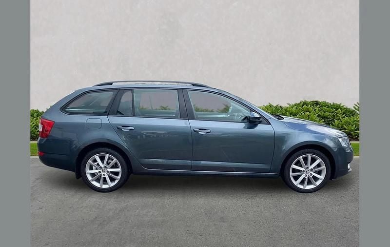 Used Skoda Octavia SE L 150 HP (110 kW) 2016 Grey Hatchback