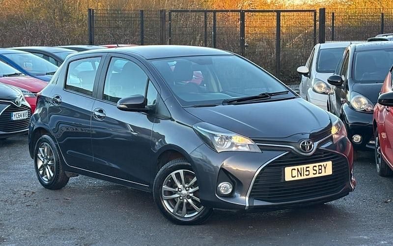 Used 2016 Toyota Yaris Hatchback | £6,295 (Good price) - Image 1/4