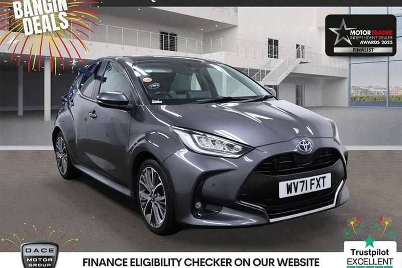 Used 2022 Toyota Yaris Hybrid | £15,440 (A bit pricey) - Image 1/1