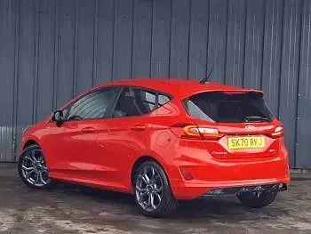 Usado Ford Fiesta ST-Line 125 CV (91 kW) 2020 Rojo Utilitario