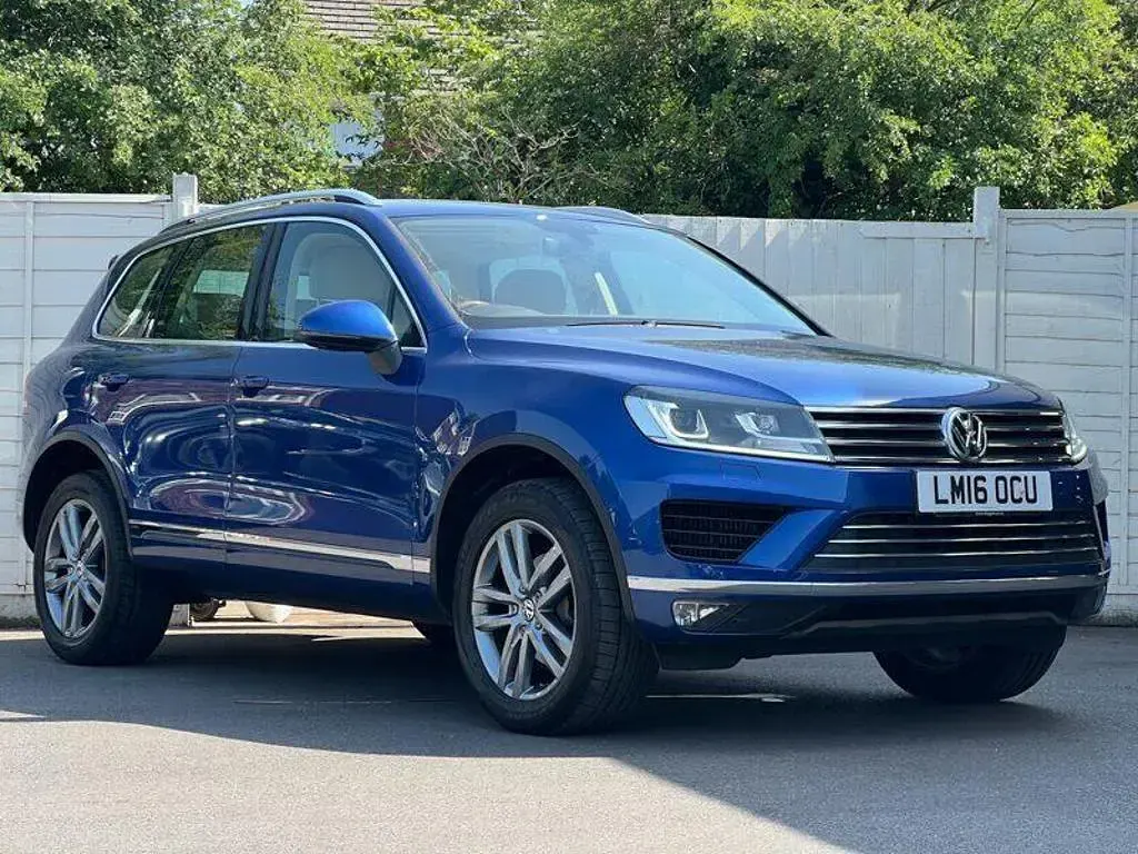 Used VW Touareg SE 258 HP (189 kW) 2016 Blue SUV