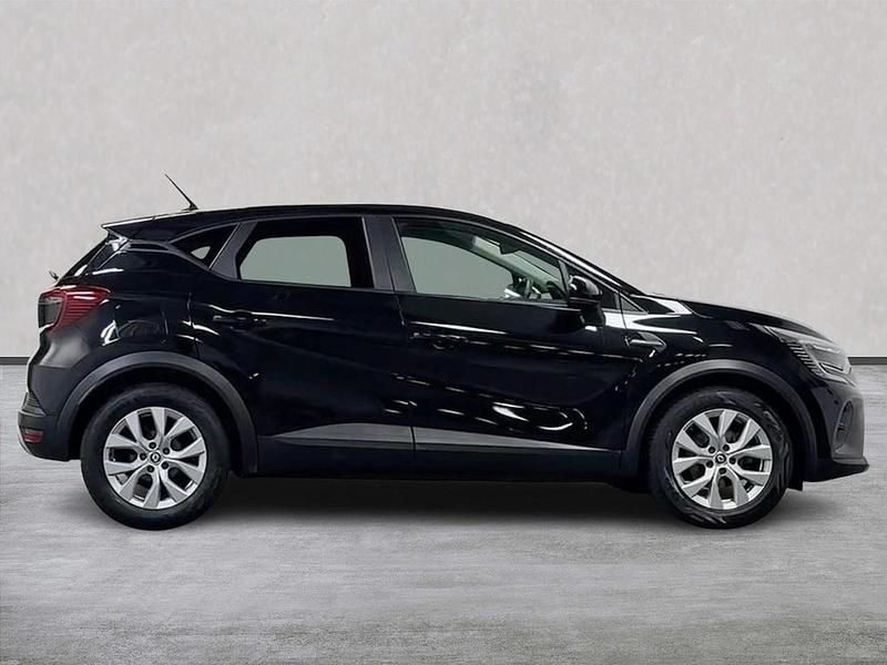 Used Renault Captur Iconic 145 HP (106 kW) 2022 Black SUV