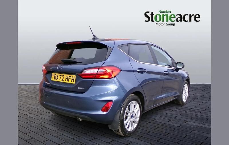 Used Ford Fiesta Titanium 125 HP (91 kW) 2022 Blue Hatchback