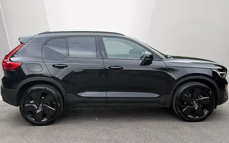 Used Volvo XC40 Ultra 163 HP (119 kW) 2026 SUV