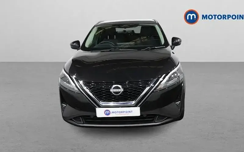 Used Nissan Qashqai N-Connecta 140 HP (102 kW) 2022 Black SUV